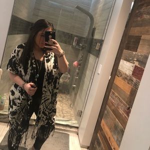 Volcom Coverup/ Cardigan